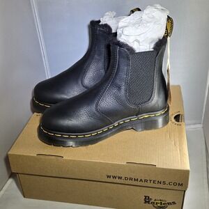 Doc Martens Ambassador Fur Lined Black Leather Boots Mens Size 4 Womens Sz 5 New